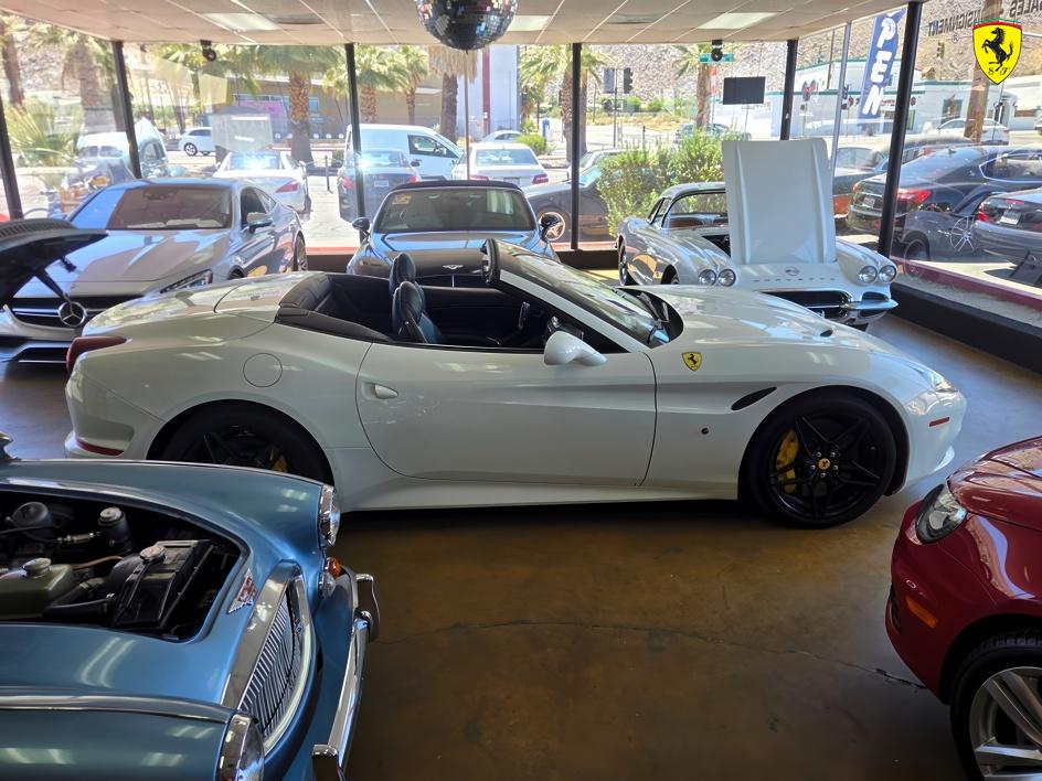 View vehicle photo 4