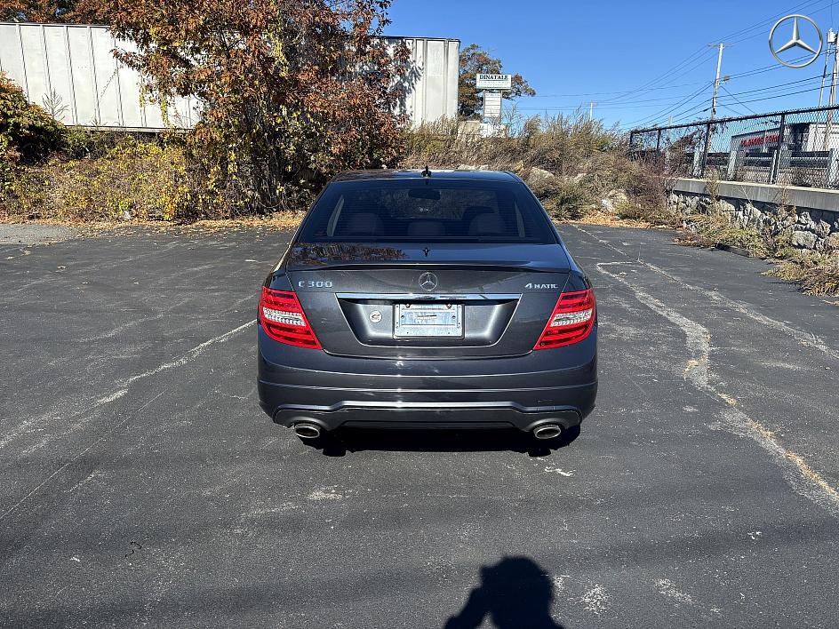 2014 Mercedes Benz C 300 Sport photo 4