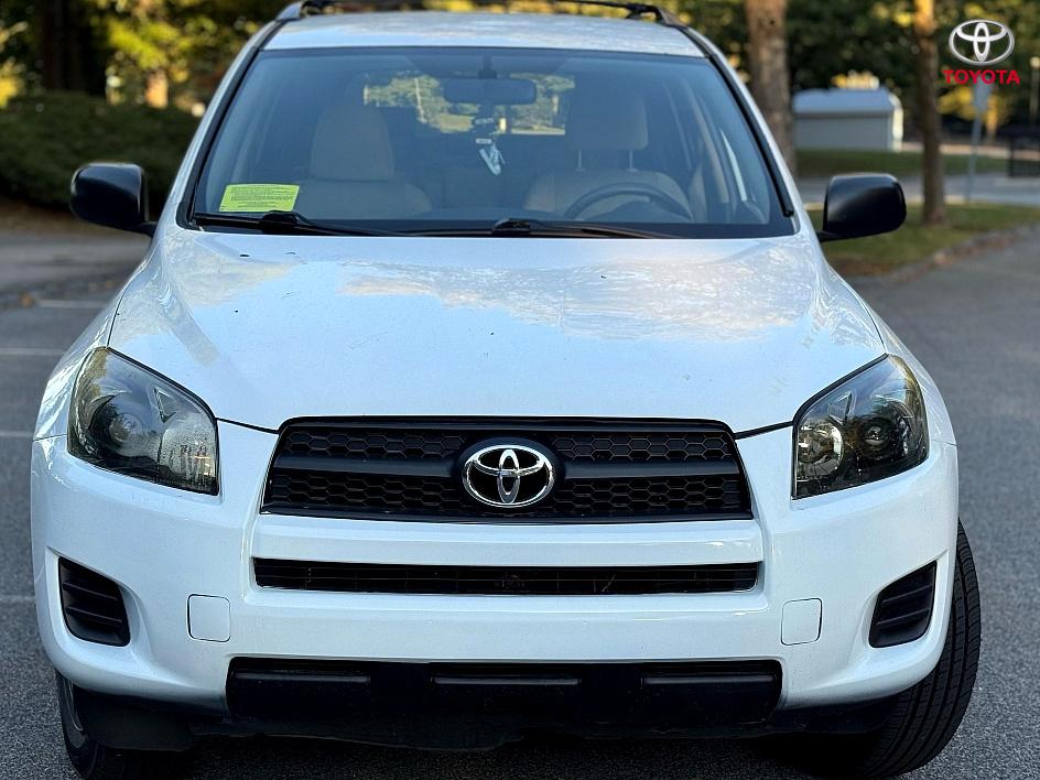 2010 Toyota RAV4 Sport photo 4