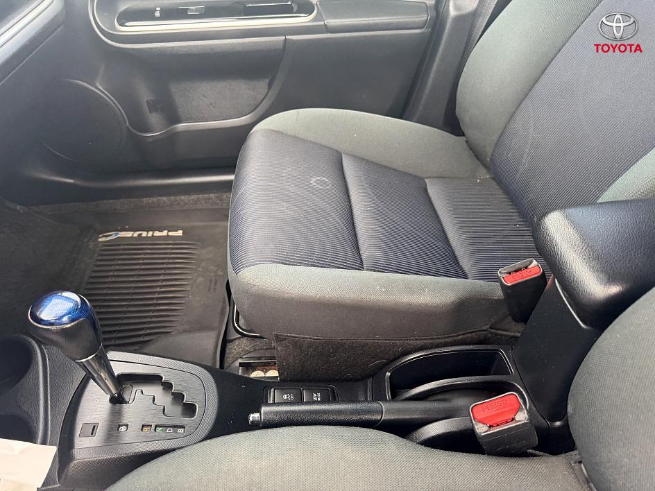 2015 Toyota Prius C photo 7