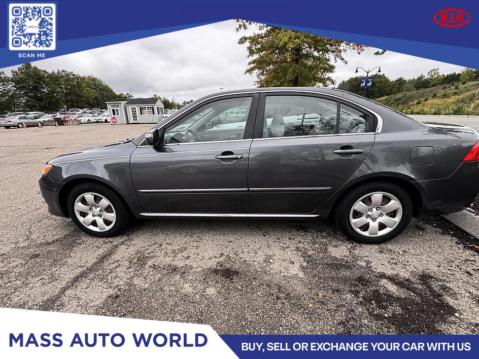 Silver 2009 Kia Optima Sedan Front-Wheel Drive Automatic