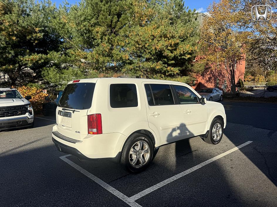 2014 Honda Pilot EX photo 3