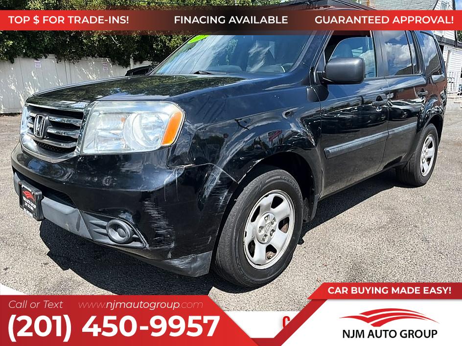 View vehicle photo 4