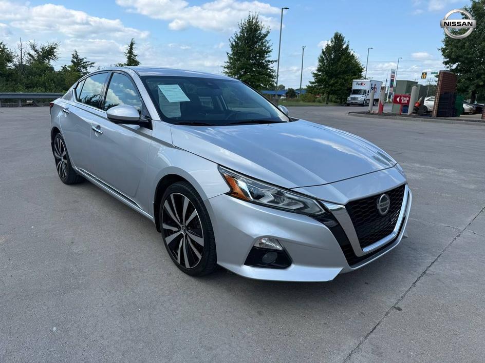  2019 Nissan Altima 2.5 Platinum AWD   