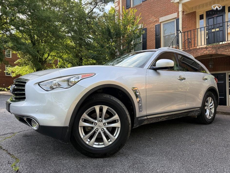 2016 INFINITI QX70 SUV / Crossover Automatic
