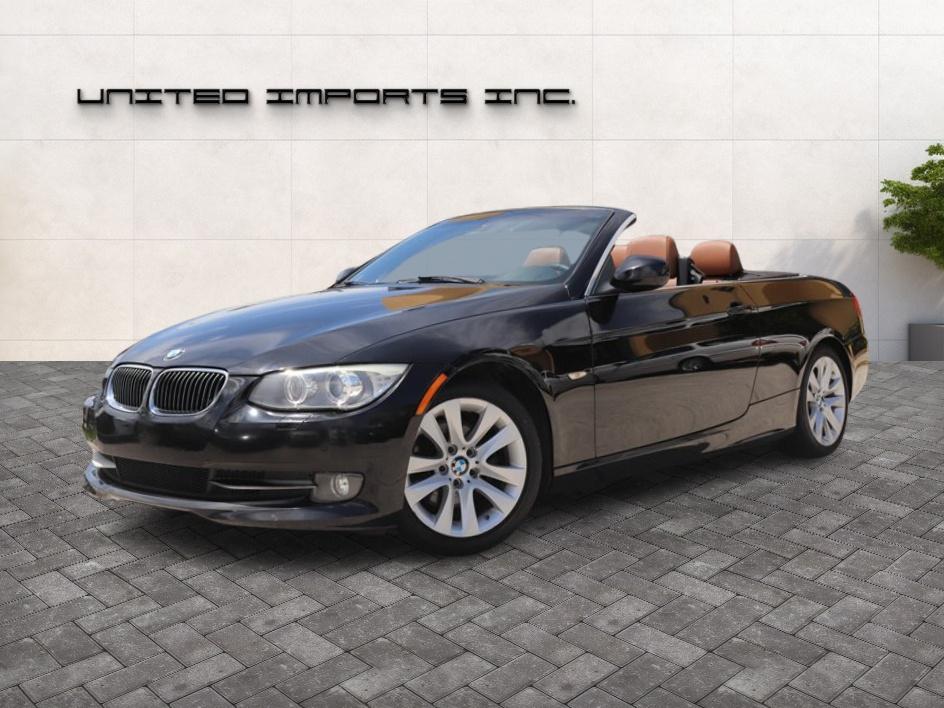 Black Sapphire Metallic 2013 BMW 3 Series Convertible Rear-Wheel Drive Automatic