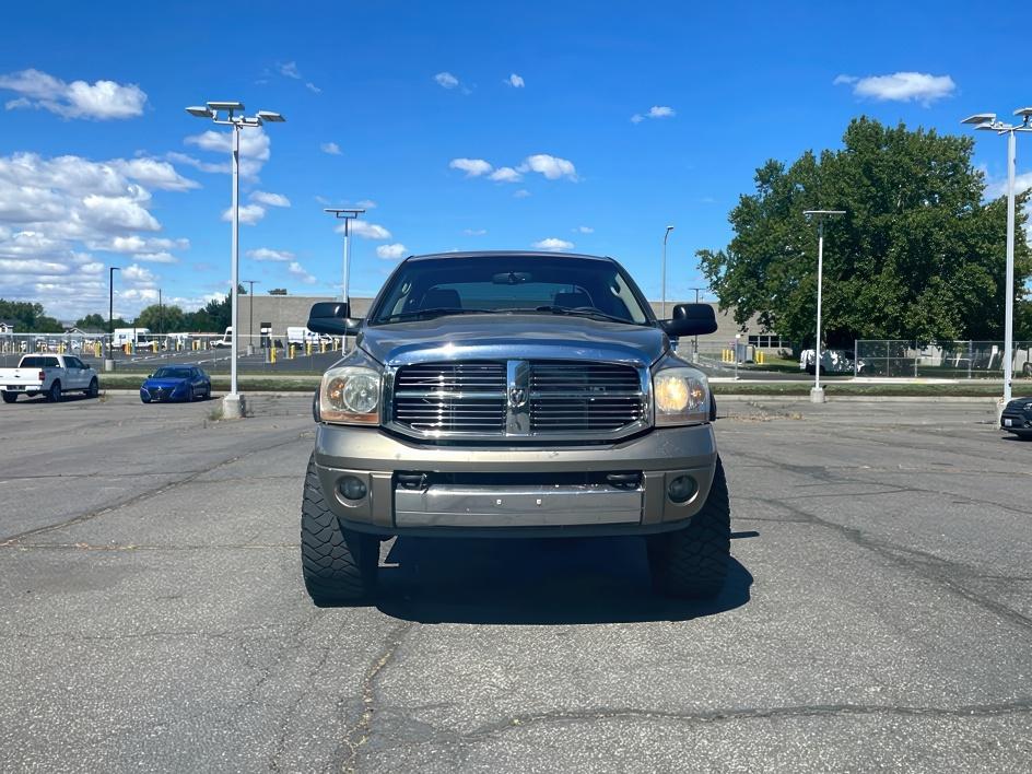 2006 Dodge Ram Pickup Laramie 3