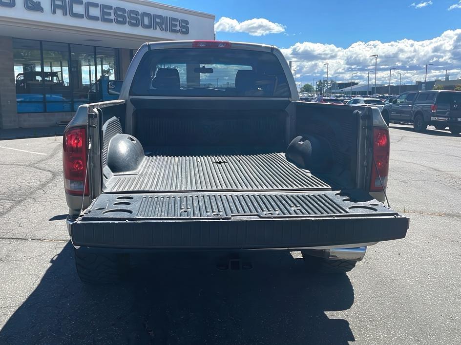 2006 Dodge Ram Pickup Laramie 11