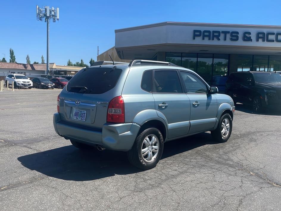 2007 HYUNDAI TUCSON 8