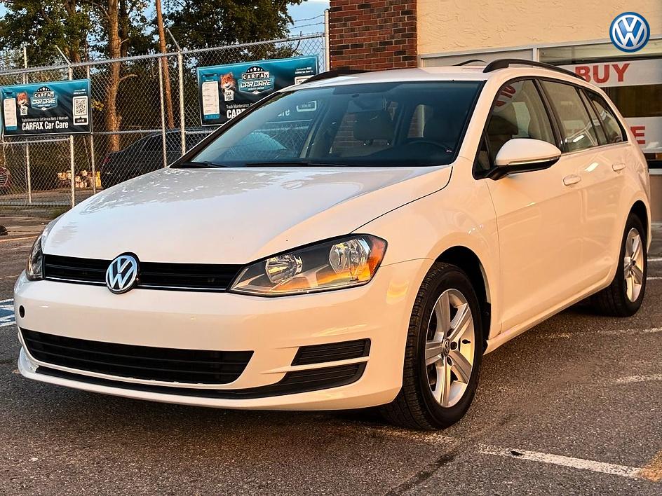 2015 Volkswagen Golf SportWagen TDI S