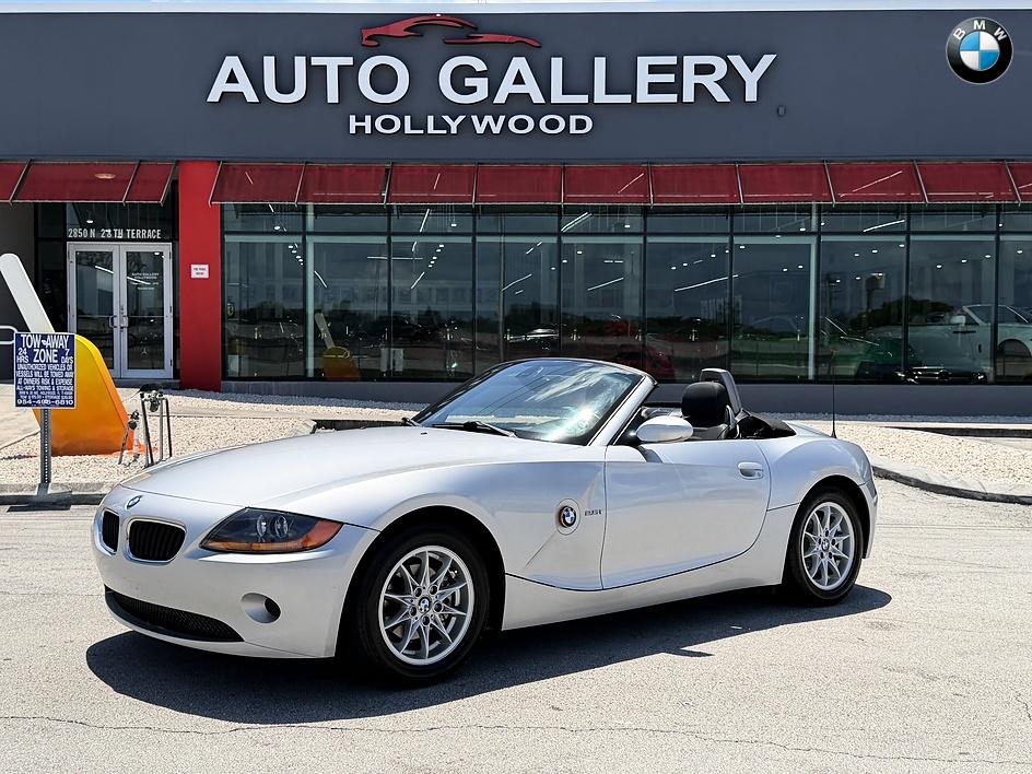 Gray 2004 BMW Z4 2.5i Roadster RWD Convertible Rear-Wheel Drive Manual