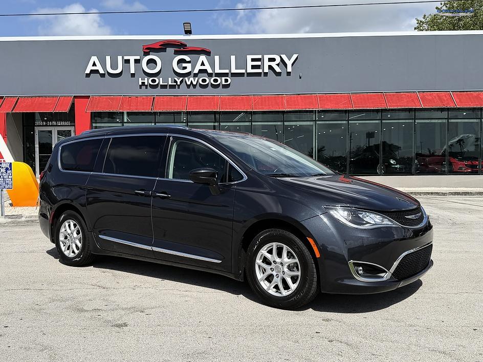View vehicle photo 2