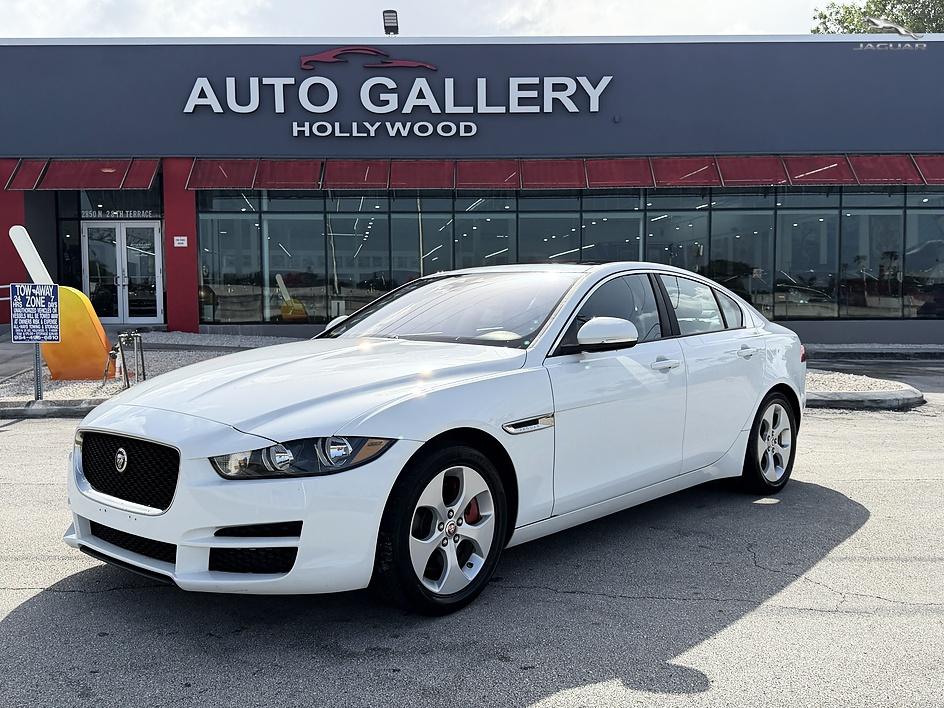 White 2017 Jaguar XE Sedan Rear-Wheel Drive Automatic