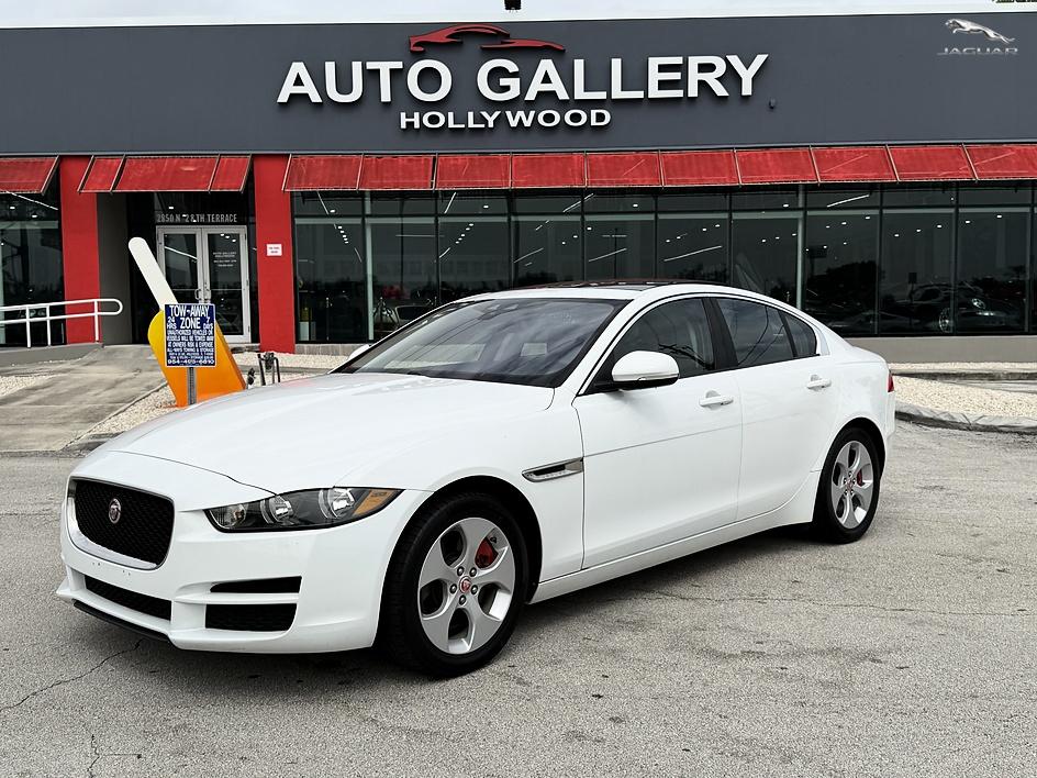 2017 Jaguar XE 25t RWD