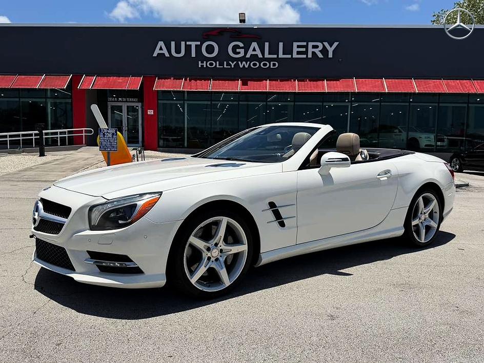 White 2014 Mercedes-Benz SL-Class Convertible Rear-Wheel Drive Automatic