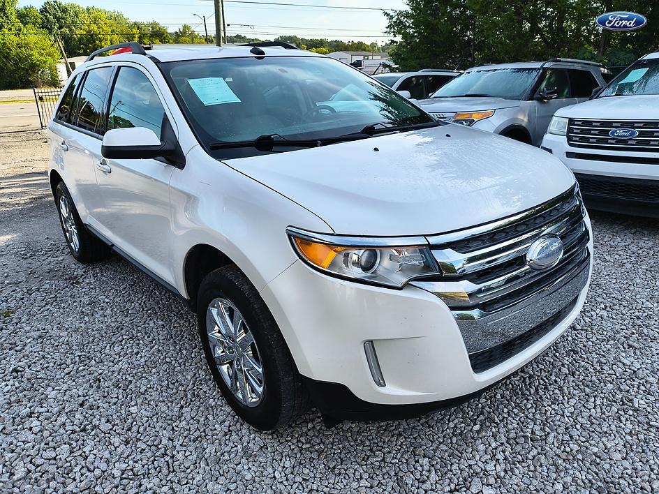 White 2013 Ford Edge SUV / Crossover Front-Wheel Drive Automatic