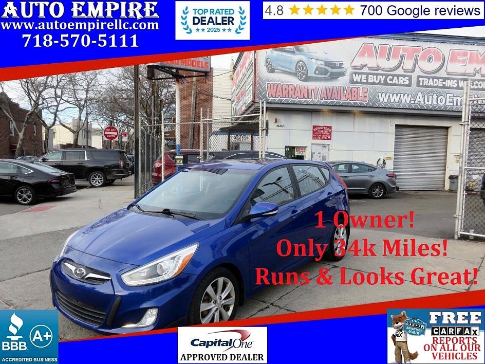 2014 Hyundai Accent SE 4-Door Hatchback FWD
