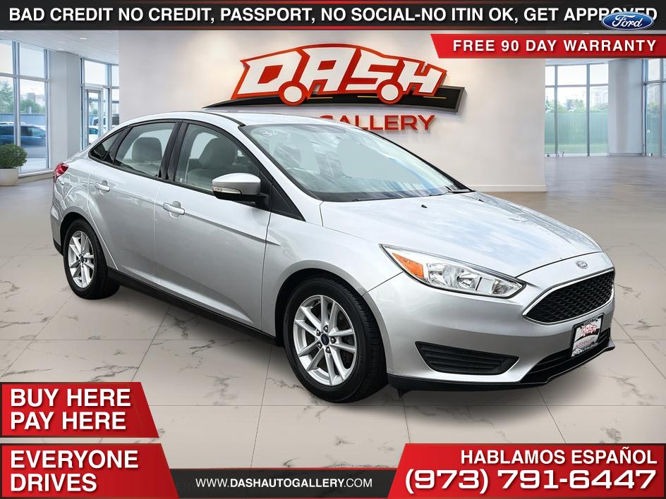 White 2015 Ford Focus SE Sedan Front-Wheel Drive Automatic