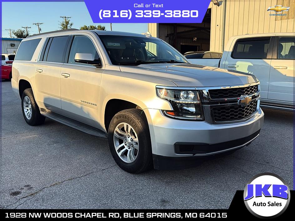 Silver Ice Metallic 2019 Chevrolet Suburban SUV / Crossover Four-Wheel Drive Automatic