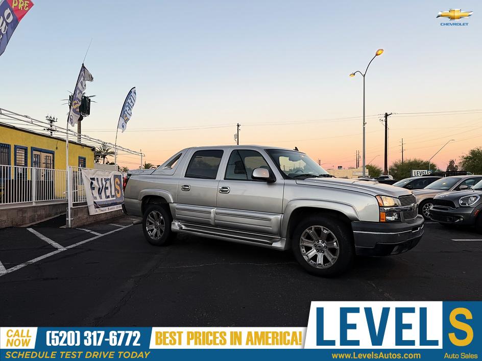  2006 Chevrolet Avalanche 1500 LS RWD   
