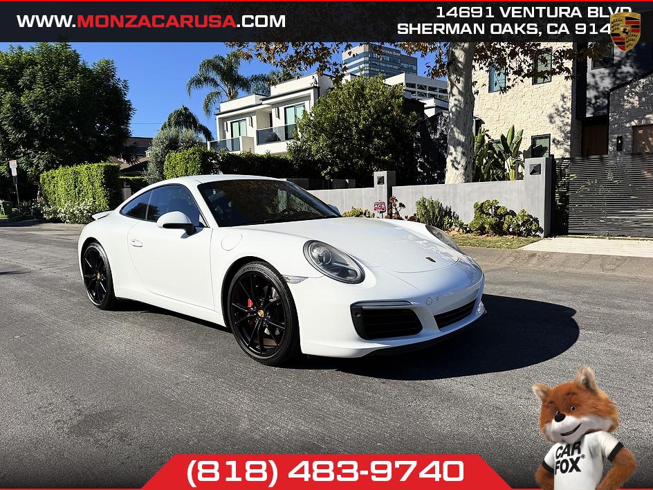 Carrara White Metallic 2017 Porsche 911 Coupe Rear-Wheel Drive Automatic